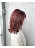 大人かわいい外ハネミディアムくすみピンク　ピンクベージュ