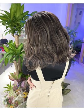 キング 高槻(K!ng) バレイヤージュ