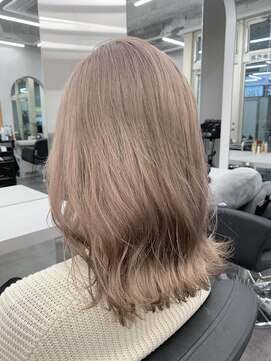 エイトサッポロ 札幌大通り店(EIGHT sapporo) ☆パールミルクティーベージュ☆