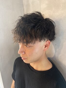 オーバー 町田店(OVER) 0ミリフェード×ツイストスパイラル