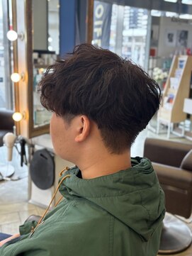 コワファースト 大分(COIFF1RST) イメチェンカット、カラー、パーマ