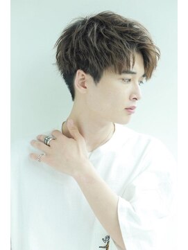 リップス 立川(LIPPS) 【 前下がり質感 】爽やかアップバング!