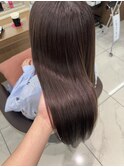 ほんのりラベンダーの透明感ブラウン