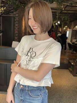 バーシャミ 博多(Baciami) 【SENA】オリーブベージュ×ボブスタイル/博多