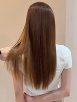 レジナヴィータ 栄(Reginavita)&nbsp;ブラウンベージュ ストレート ロング 艶トリートメント