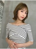骨格美引き立つウェーブボブ