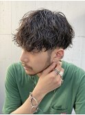 原宿ツイストスパイラルパーマメンズカットセンターパート30代