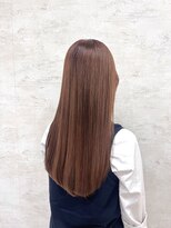 イル(iLu.)&nbsp;レッドブラウン/カット/カラー/ブリーチ/トリートメント