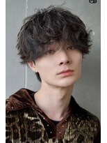 レーヴス(REVES)&nbsp;波巻きシャドウパーマ