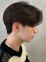 ニコトウキョウ 新宿(nico TOKYO)&nbsp;センターパートウルフショートネープ襟足あり
