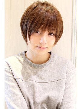 レウナ 外苑前(Reuna) 大人ショート☆真木よう子、吉瀬美智子風【外苑前・表参道】