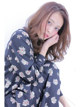 フレイストート(Frais Tout) ミルクティーカラーのレイヤー　◎20代30代40代　髪質改善