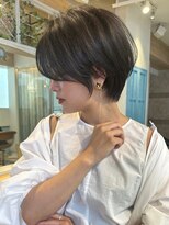 ロンド ストラーダ 心斎橋(Lond strada)&nbsp;ショート×ハイライト白髪ぼかし×マチルダボブ[心斎橋]