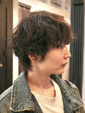 カムジーヘッドカミノウラ(COMEGHEAD KAMINOURA) 波巻きパーマ波巻きスパイラルパーマツイストスパイラルパーマ