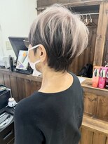 ジャストビューティー リアリー(just beauty Really)&nbsp;アンブレラカラー×ホワイトベージュ【横須賀中央 Really】