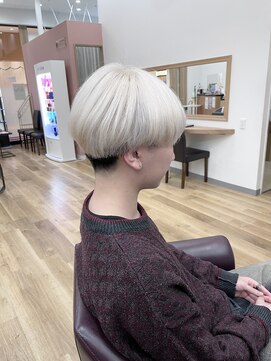 キセイ イオンモール新利府北館店(KISEI) ホワイト×マッシュ