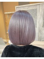 モアムー(Moremuu)&nbsp;【Makoto】ラベンダーグレージュ