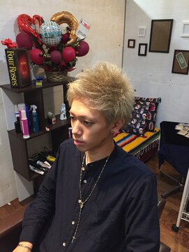 ヘアーラウンジ ローゼス(HAIR LOUNGE ROSES) プラチナアッシュ