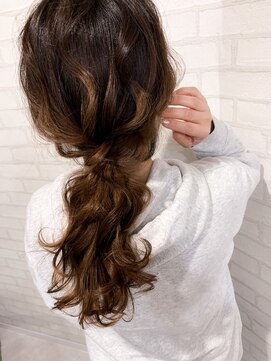 ライフ 四条畷店(Lyfe) 編み込みポニー_ローライトスリークボブ厚めバング_83