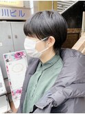大人可愛い束感　耳掛け小顔マッシュバングショート【近藤】横浜