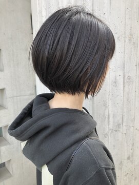 リバレッジ 白金(Leverage) 柔らかい大人ショートボブ【白金/目黒】担当　濱口