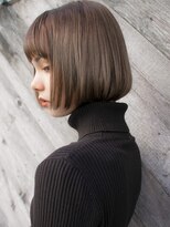 ルティア(Lutia)&nbsp;オン眉　アッシュベージュ