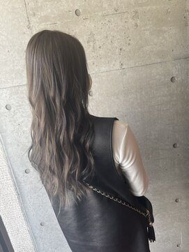 ヘアーズ ボウ トータルビューティー(hair's BEAU total beauty) シークレットハイライト×アッシュ