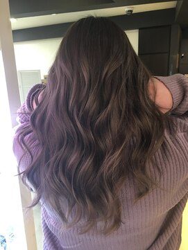 カラコレ(Cara Core) ハイライト/グレージュ