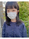 セミロングに重ためワイドバング