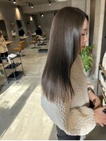 リベルタ(LIBERTA)&nbsp;大人可愛い艶髪スタイル☆オリーブグレージュ