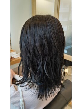  リュクスバトーバイトリコ 船橋南口店(Luxe BATEAU by tricot) 地毛風グレージュカラー