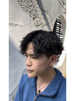 ダブルオオガキ (W-ogaki)&nbsp;波巻きスパイラルパーママッシュツーブロックメンズパーマ