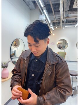 ロウバイレボ 柏(lou by revo) 前川友哉/スパイラルパーマ/ビジネスパーマ