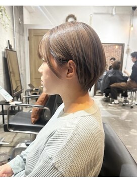 ヴィップルーム(viproom) 黒髪/グレーベージュ/レイヤーロング/前髪パーマ