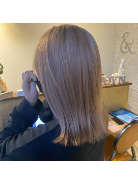 ロア(LoA) ミルクティーベージュカラー