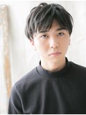 マットな暗髪セシルカットの刈り上げ束感マニッシュf戸田公園