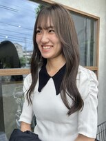 ベック(Bec) 透明感カーキグレージュ