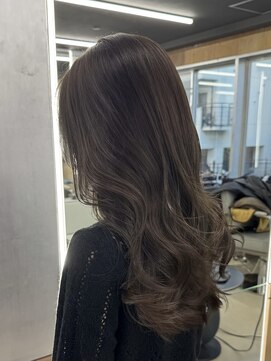 ソアー(SOAR) 《SOAR》グレージュカラー×レイヤーカット