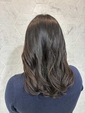 ヘアーサロンウル(hair salon ulu) (五十嵐)コテ巻き風パーマ