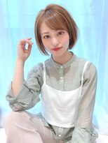 アイビー(Ivy)&nbsp;トップにボリュームを出したボブスタイル