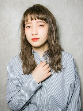 リリアン 青山(relian) スモーキーアッシュで透明感を☆