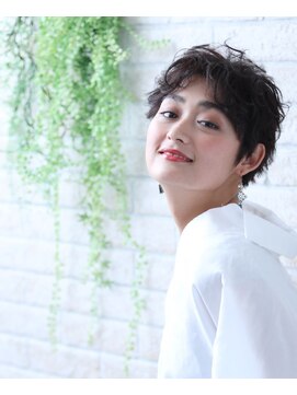 ソア 武蔵小杉(SOAR) 簡単スタイリング無造作厚めバングクラシカルカール重めスタイル