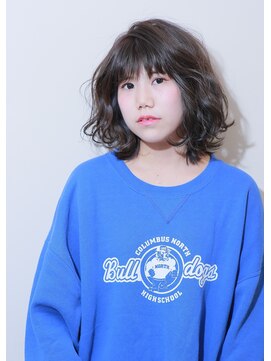 ニューベーシック(New Basic) ゆるウェーブボブ