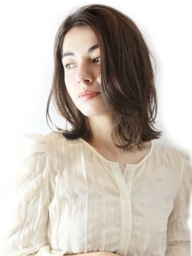 ロビー 表参道(ROBBY) マッシュショート／アッシュベージュ／表参道／40代50代