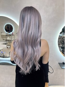 エヌ 梅田(enu) #シールエクステ#外国人風#バレイヤージュ#ハイトーン#梅田