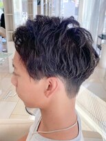 ミーティア バイ クアトロ(Meteor By QUATRO)&nbsp;メンズ ツーブロック 束感ショート