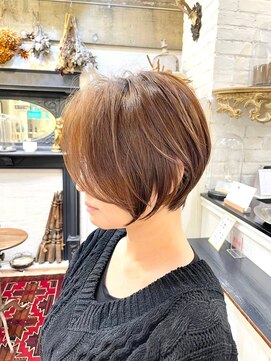 ボタニカル(BOTANICAL) 大人ショートボブ前髪なし透明感べージュブラウン