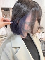 アクトゥス(AEQUITAS) 冬感満載ネイビーイヤリングカラー