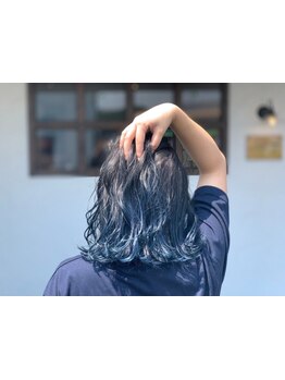 ケアブリーチを使ったカラーで髪の毛にも優しく"なりたい"を叶える！髪に優しく、透明感のある髪色に◎