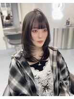 ベル(BEL)&nbsp;【韓国風】20代、30代◎ひし形ハイレイヤーカット厚め前髪